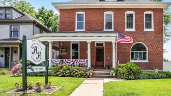 listing-image