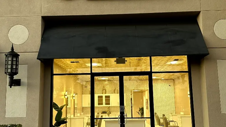Beautiful Salon/Spa for sale