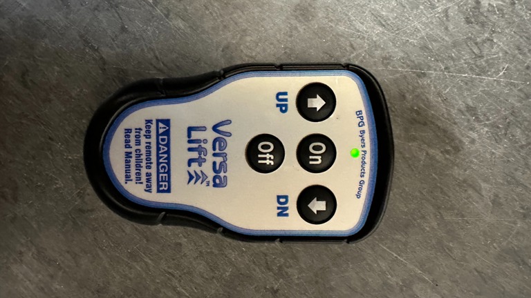 Versalift remote