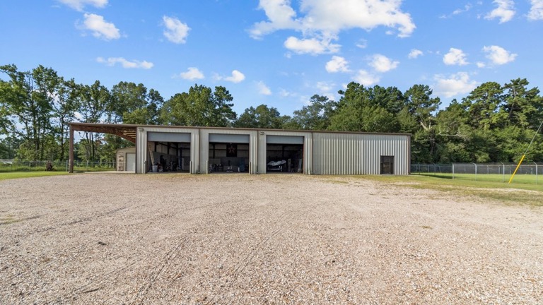 3 bay 7200 sq. ft. shop
