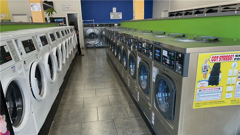 Los Angeles Coin Laundromat Near Downtown Attractions