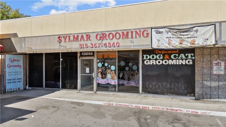 Pet Grooming Business!