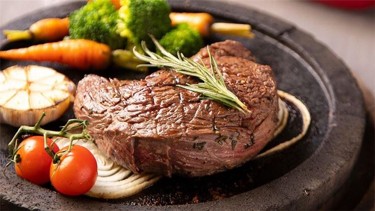 Landmark Steakhouse on the Treasure Coast
