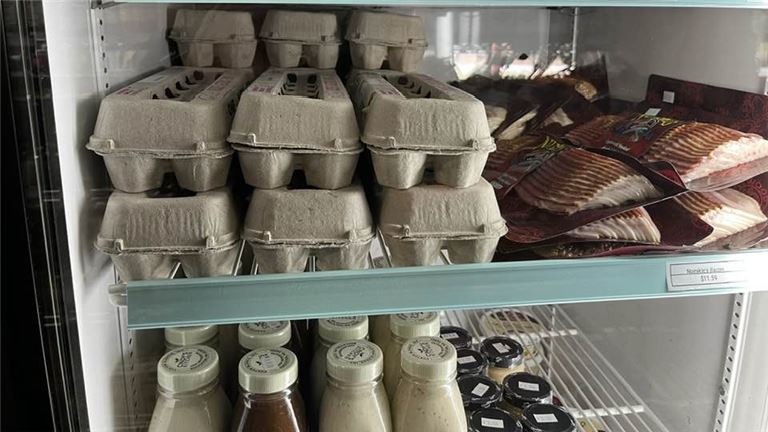 Successful Grocery - Fresh Organic Vegetables, Beer & Wine