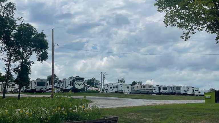 RV Short Term Lot