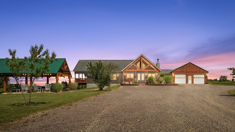 Full Breeding Dog Kennel