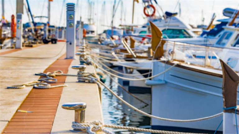 Profitable Boat Marine Services with 70% Repeat Business