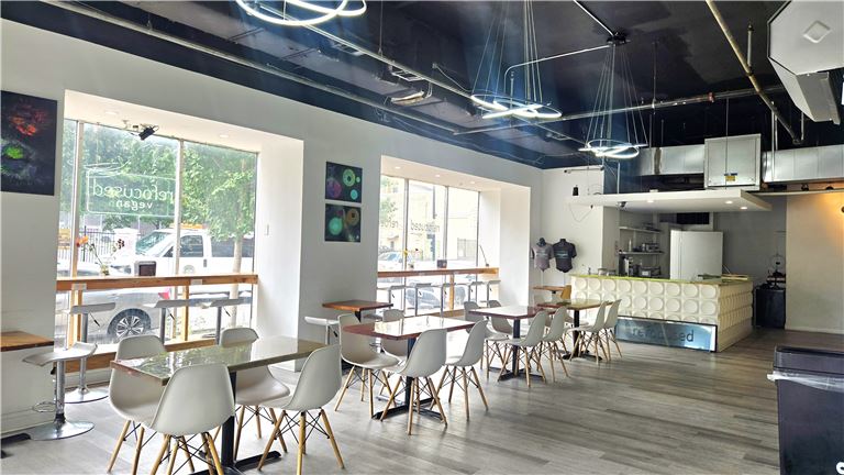 Restaurant With Optional Venue Space