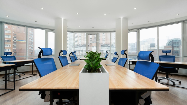 High-End Flexible Office Space for Sale - Semi-Absentee Business Model