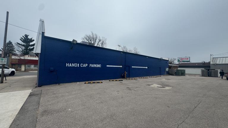 High Profit Bar w/Liquor License