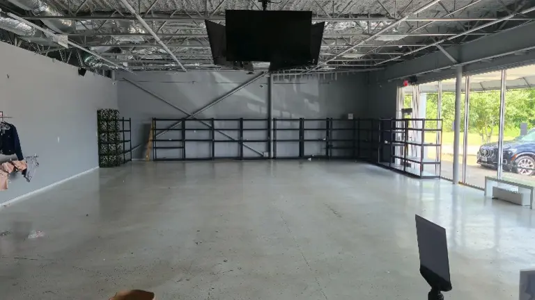 4,500sqft Retail Space – Recently Renovated, Prime Location