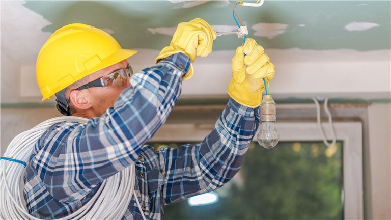 Power Your Future: Thriving Electrical Contracting Business