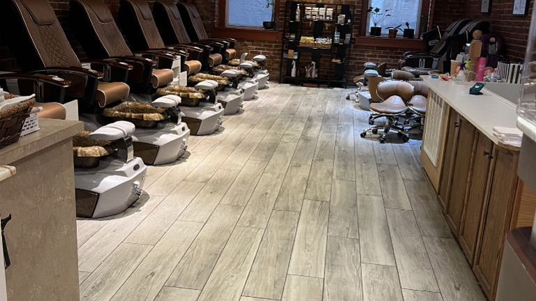 Prime Location and Profitable Nail Salon