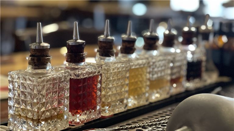 Popular West Seattle BBQ and Bar