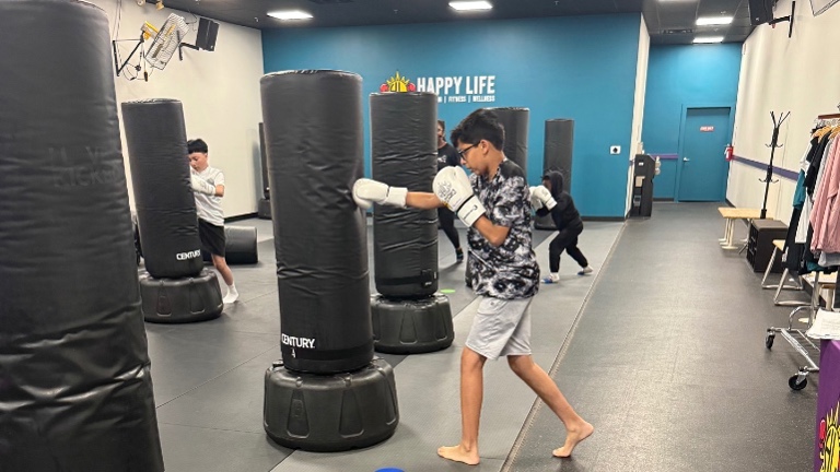 Kids kickboxing class