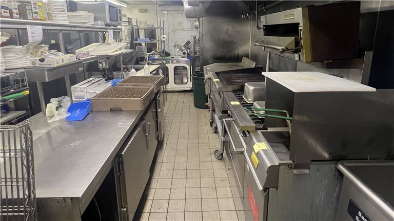 BERGEN COUNTY restaurant space + liquor license