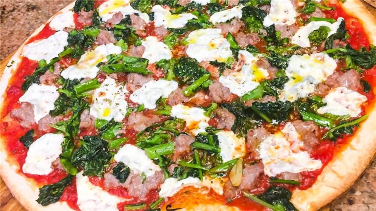 Long Established Pizzeria & Italian Restaurant!!