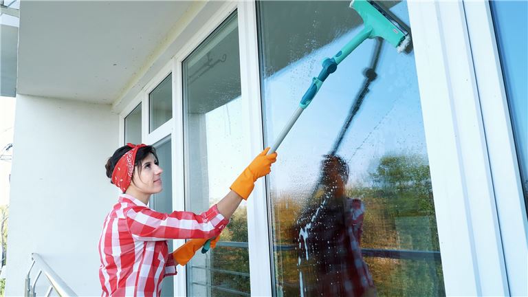 Window Cleaning Service (5 Star Rated)
