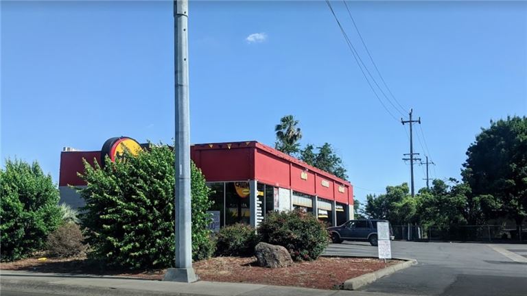 High-Gear Investment: Profitable auto repair Franchise on Busy street