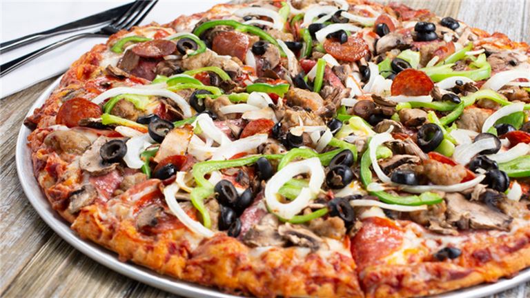 Turnkey Pizza Restaurant for Sale Fully Equipped Ready for new Owner