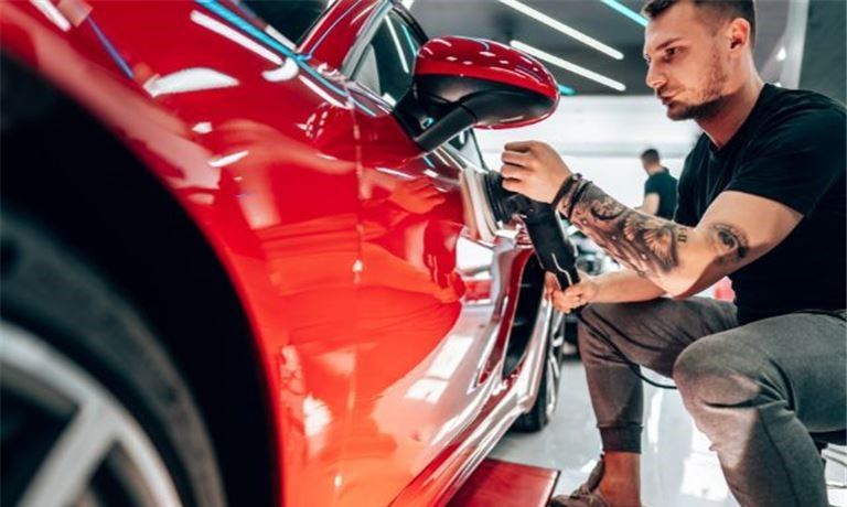 Highly Awarded 31 Year Auto Body Shop