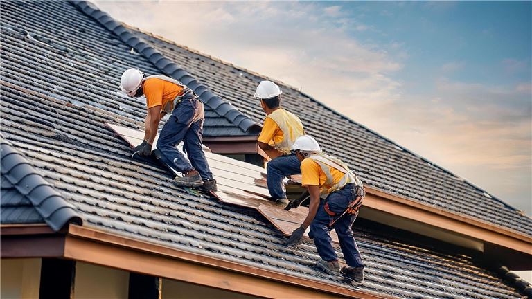 Tampa-Based Commercial Roofing Business with 30-Year Reputation