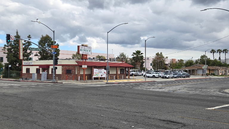 High Traffic Location for any type of Business