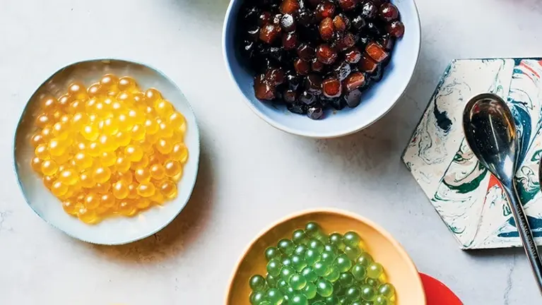 Turnkey Tea & Beverage Café – Chocolate Desserts & Sandwiches