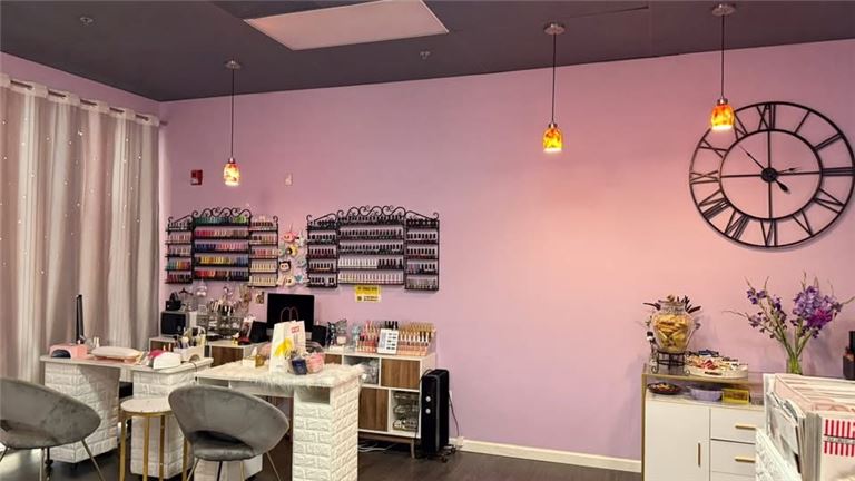 Nail salon+ facial business for sale in Newark shopping center