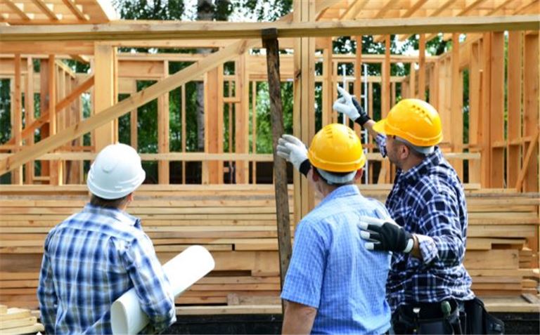 Profitable Deck Specialist Turning Away Jobs Daily