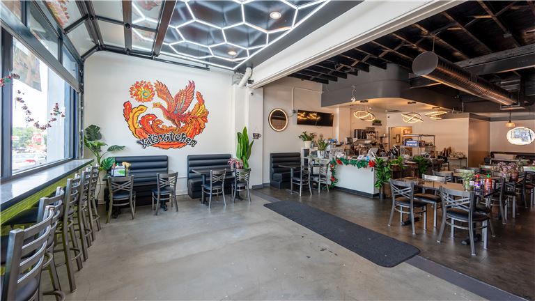 Restaurant Opportunity Near University of Denver