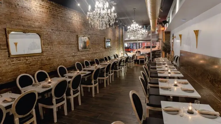 Turn-Key Fine Dining Space