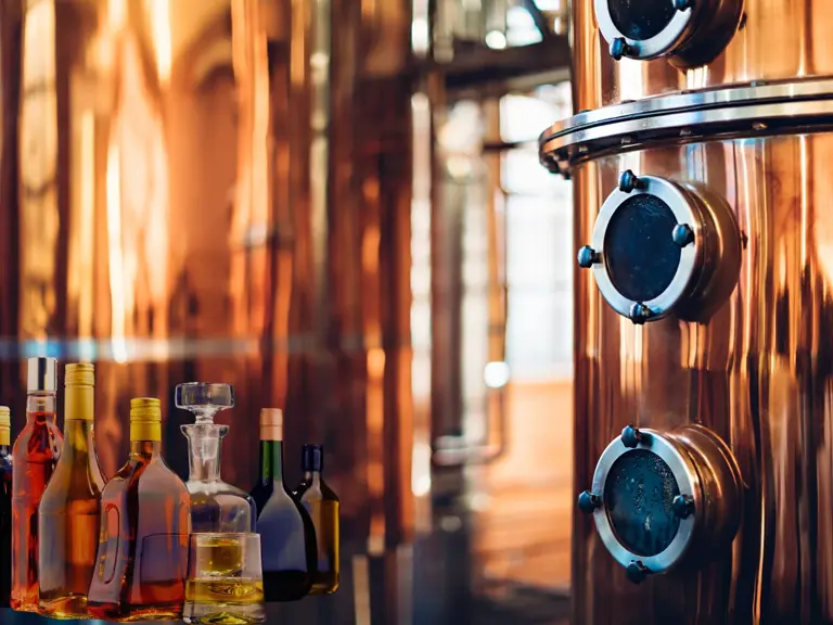 Tennessee Artisan Craft Liquor Distillery / Includes Real Estate