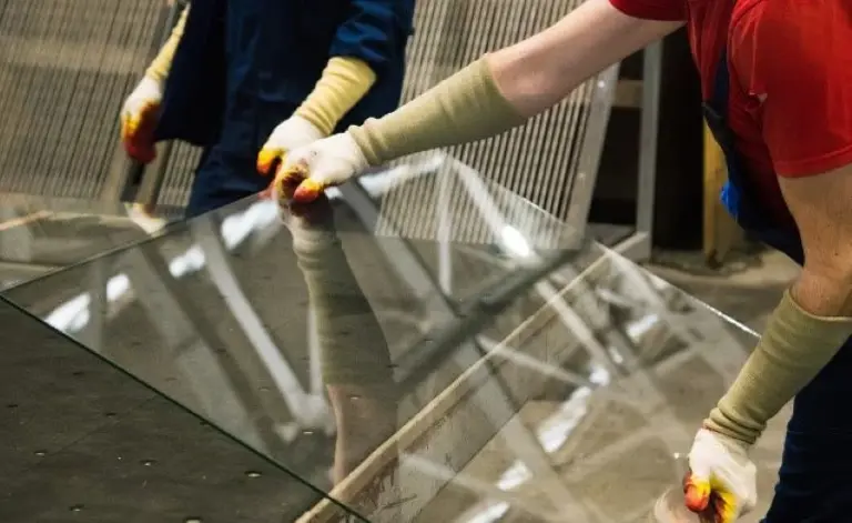 Thriving Commercial Glass Contractor with Proven Excellence