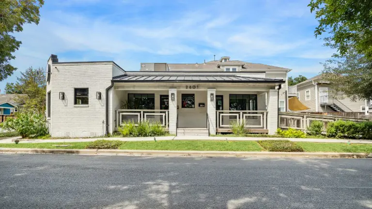 TURNKEY Restaurant for Sale- PRIME HEIGHTS Location with Parking