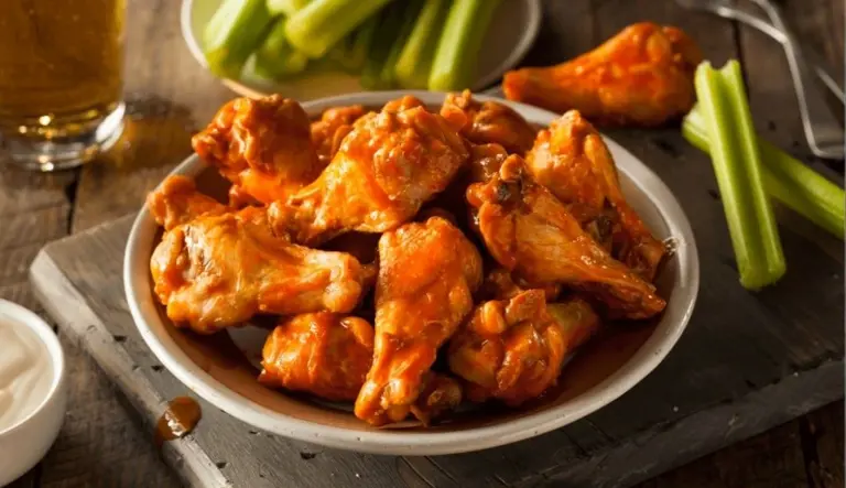 Seafood Restaurant – Prime Location to Expand Menu with Chicken Wings