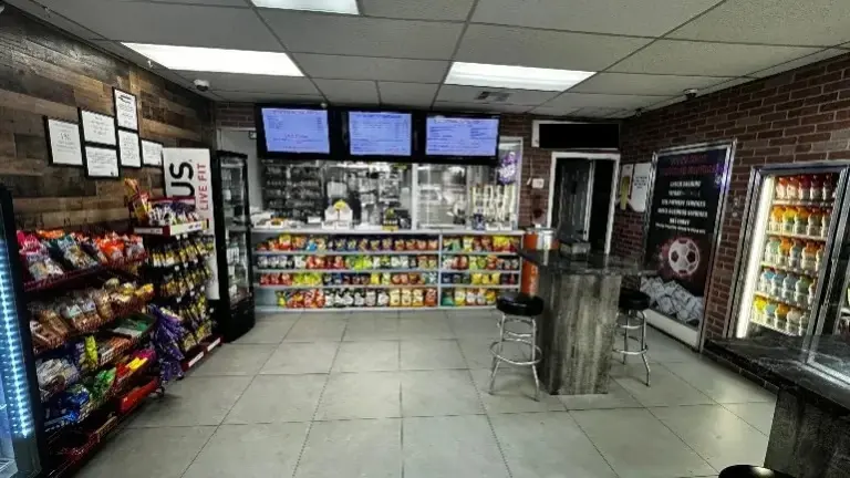 Almost FREE Fully Equipped Sub Shop - Pompamo