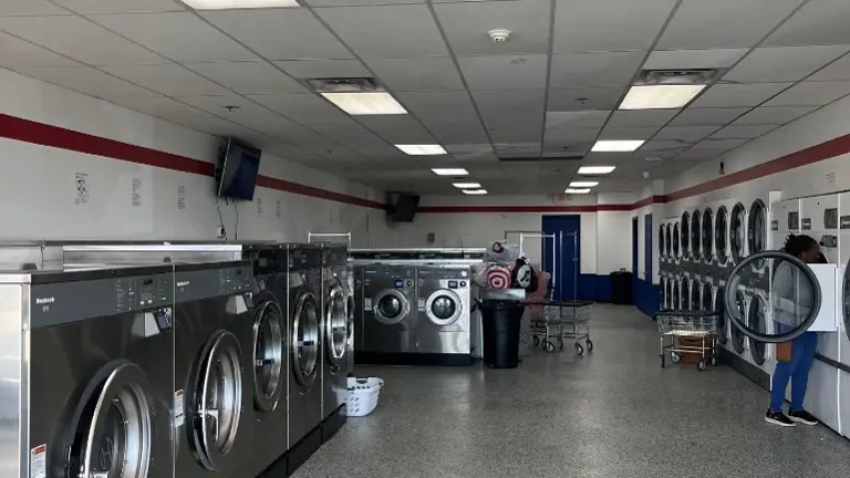 High Volume Coin Laundry with $63K + EBIDTA in Busy Strip Center
