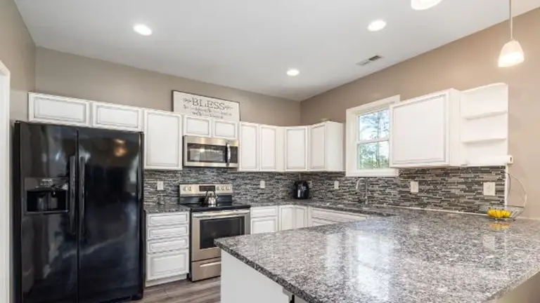 1978 Kitchen and Bath Remodeling Woodworking Manufacturing