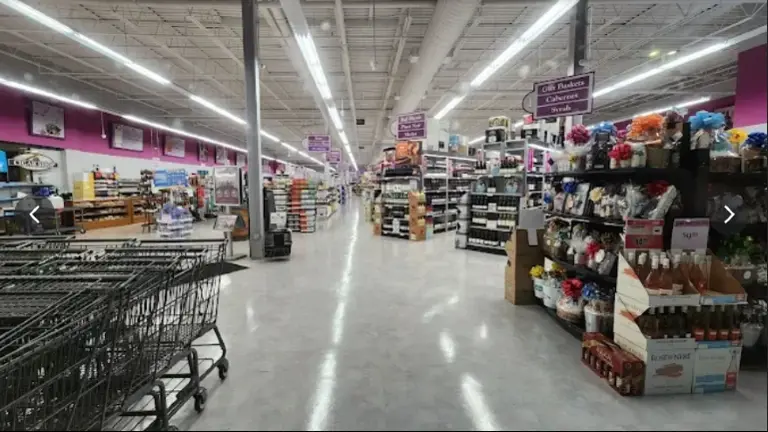 Wine & Spirits Store - Under Contract