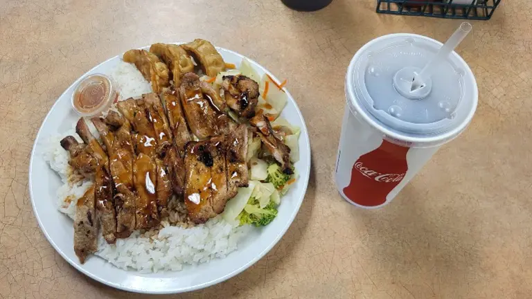((SALE PENDING)) Teriyaki Restaurant in Washington County, Oregon