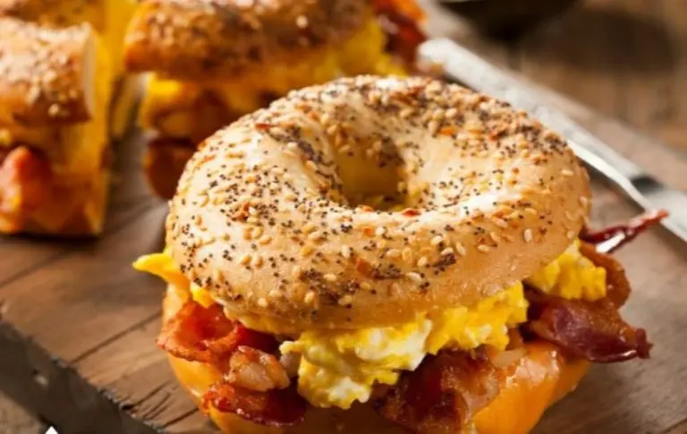Franchise Bagel Store w/No Royalties! Revenue 641k! Rent $3100!