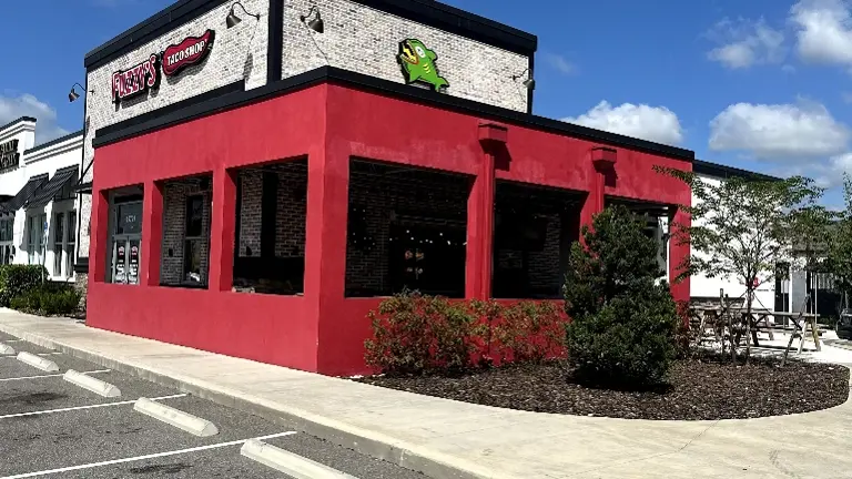 Turnkey Restaurant in an Exploding Market with Below Market Rent