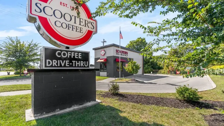 3410 Preston Hwy - Scooter’s Coffee Drive-Thru