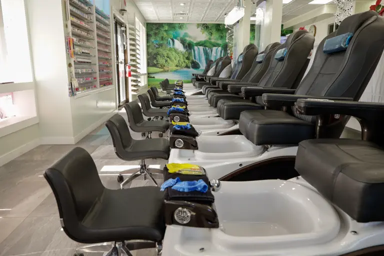 Stand Alone Nail Salon - Denver's Capitol Hill