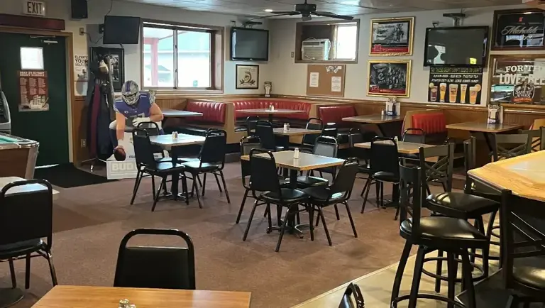 Chesterfield Twp area Bar/Grill Grossing $740,000