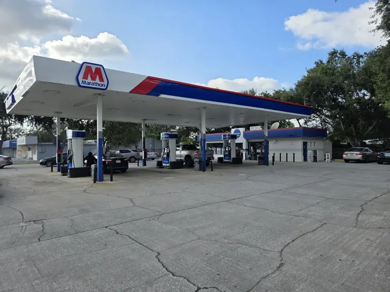 Marathon Gas Station in Largo!!