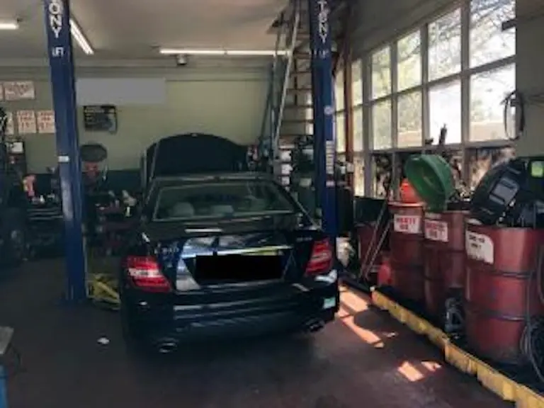 Two Bay Auto Repair w/ Inspection Machine