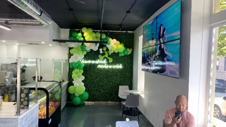 Signature green grass