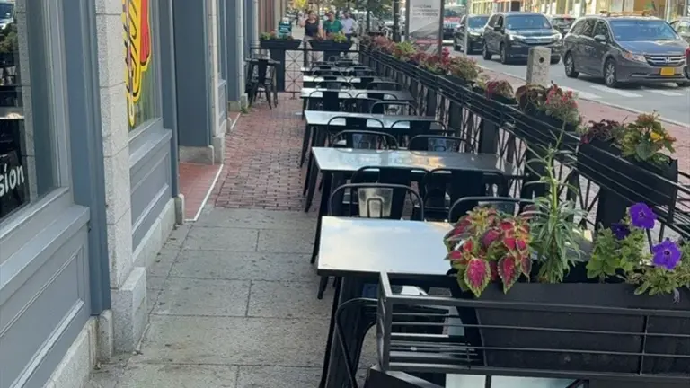 Prime location restaurant for sale